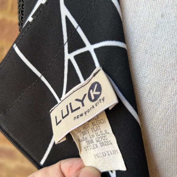Luly K New York City  women's dress size medium Geometric Black and White Dress - Picture 5 of 5